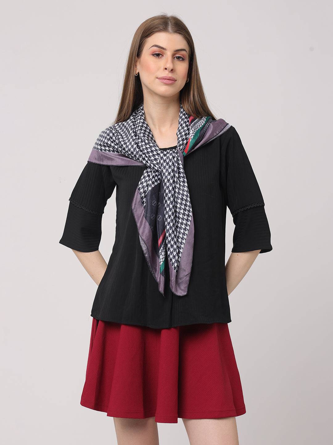 Houndstooth Harmony Scarf