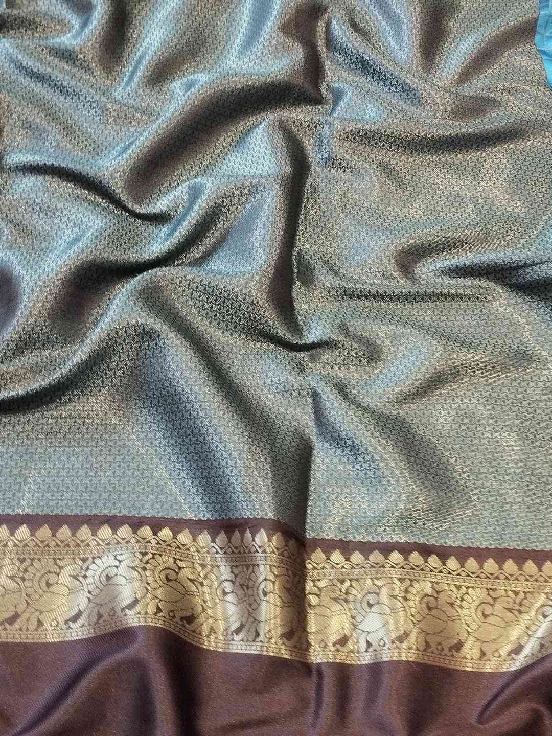 Banarasi silk saree fabric with gold border and chex design