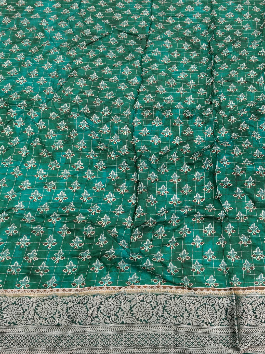 Green Pure Viscose Tribal Floral Print Saree