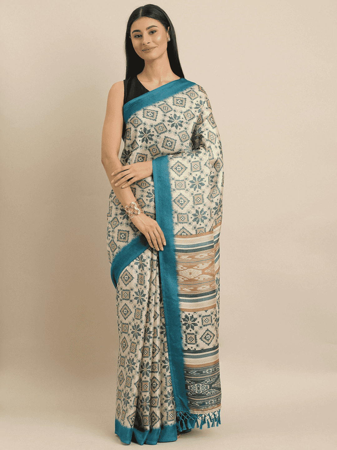 Beautiful Patola Silk Saree With Ethnic Motifs Work