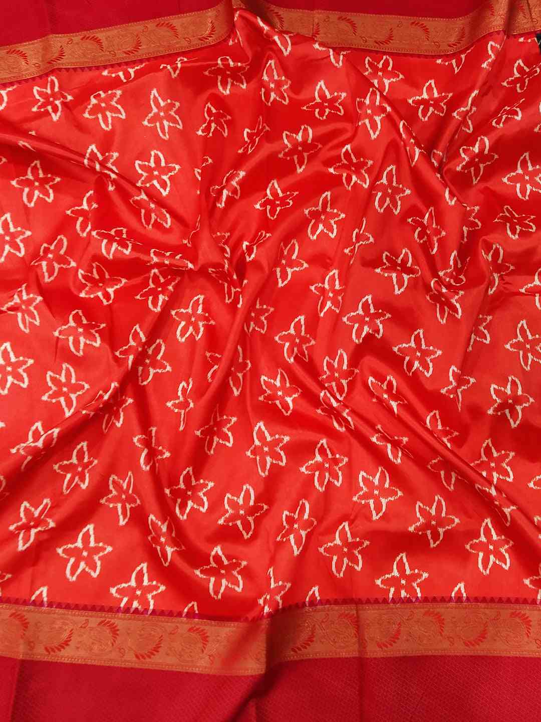 Close-up of Soft Silk Saree with intricate Pochampally print