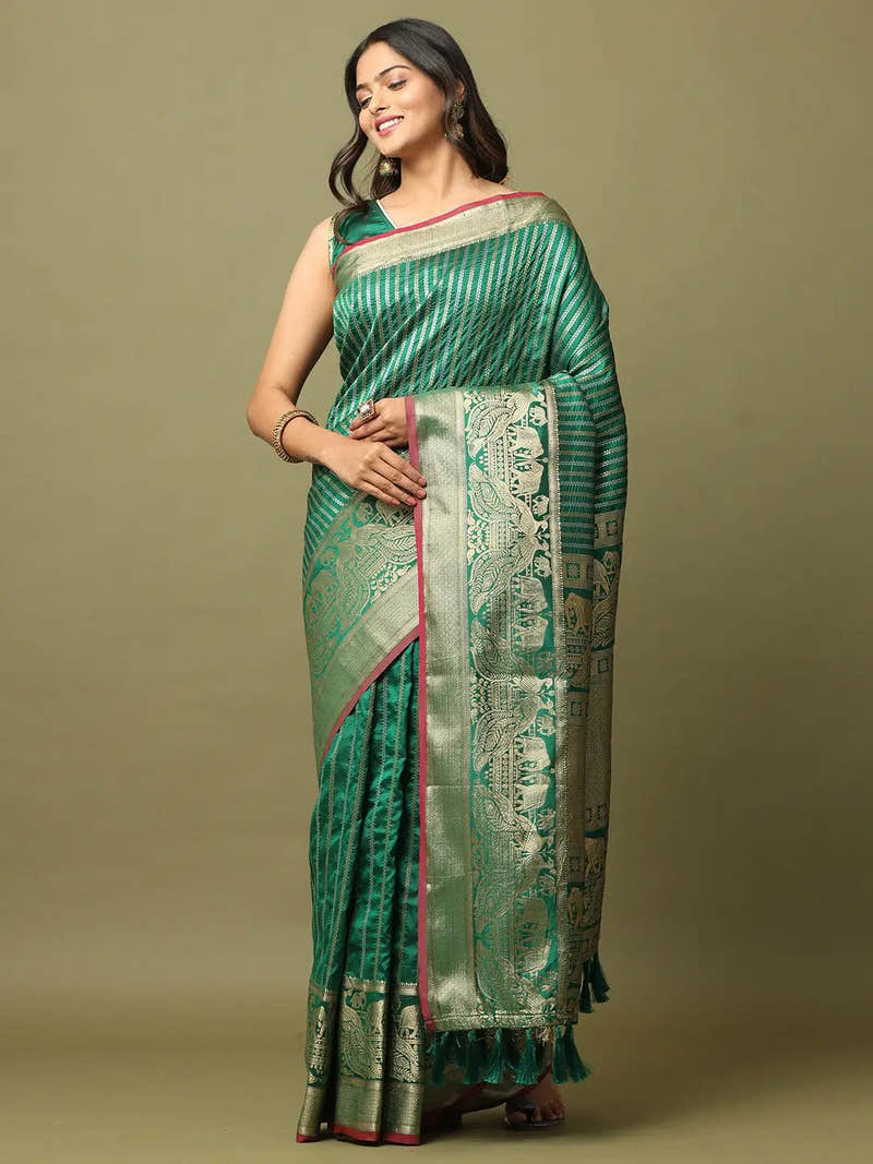 Soft Silk Woven Design Zari Kanchi Blend Banarasi Saree