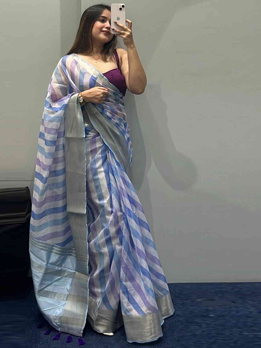 Stylish Organza Saree with blue and purple Leheriya pattern