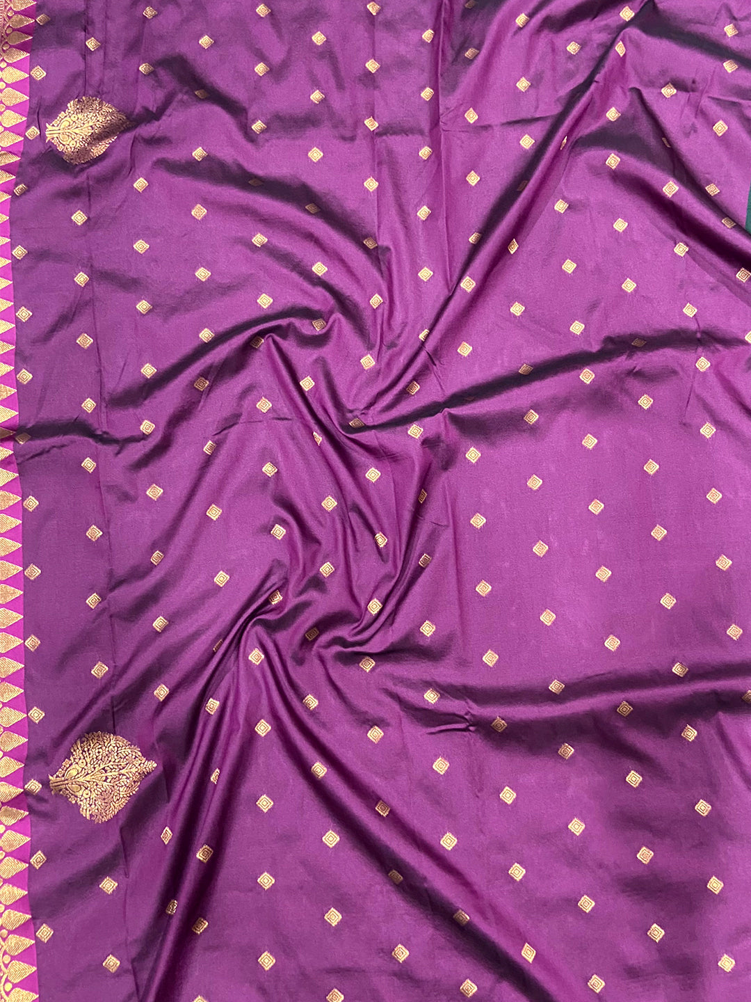 Green Soft Gadwal Silk Saree