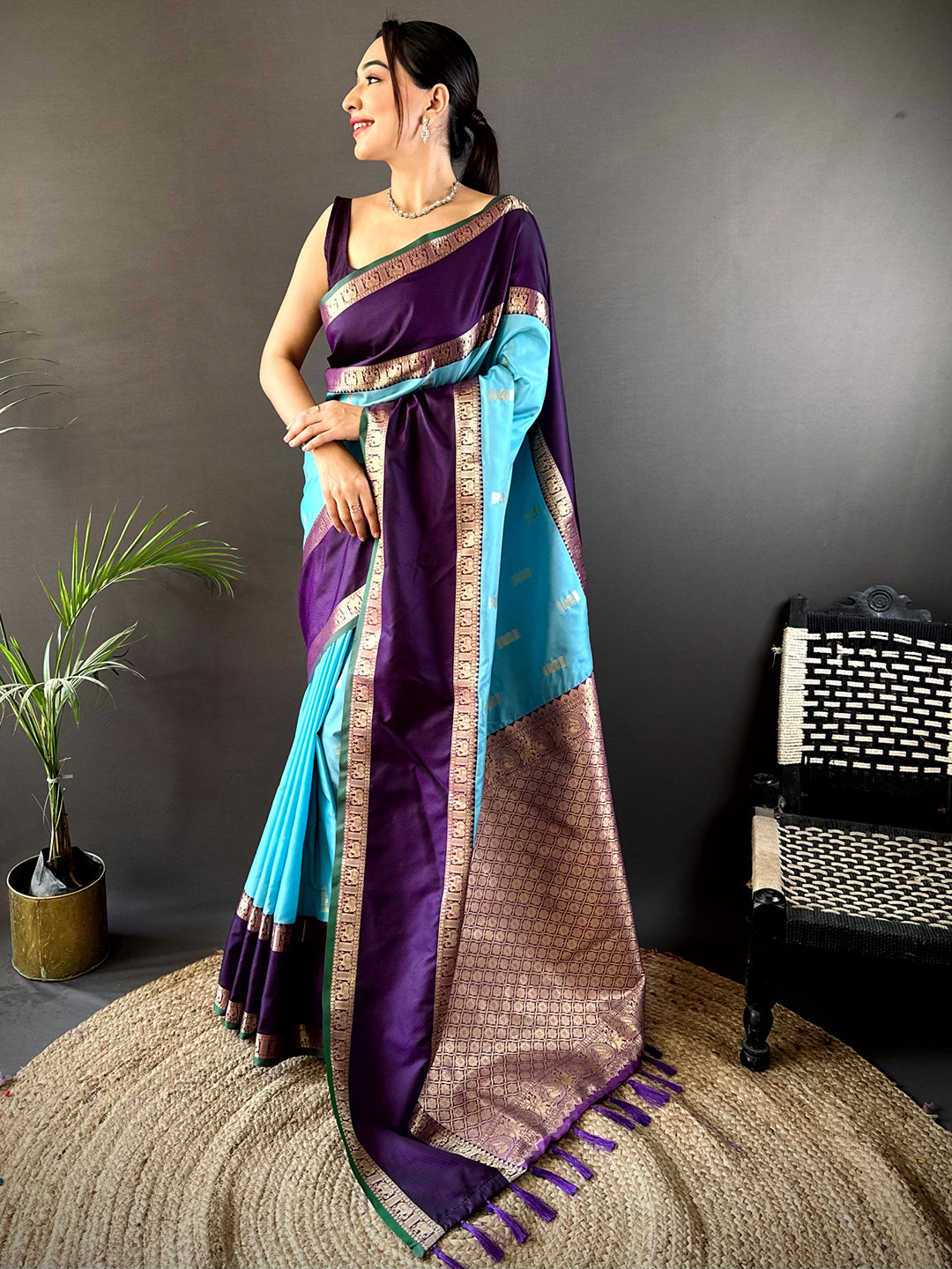 Ethereal Sky Gadhwal Soft Silk Saree