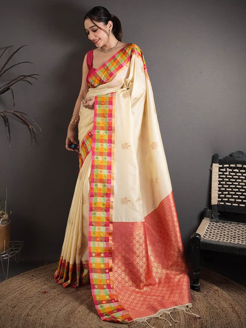 White Soft Silk Paalum Pazhamum Border Saree