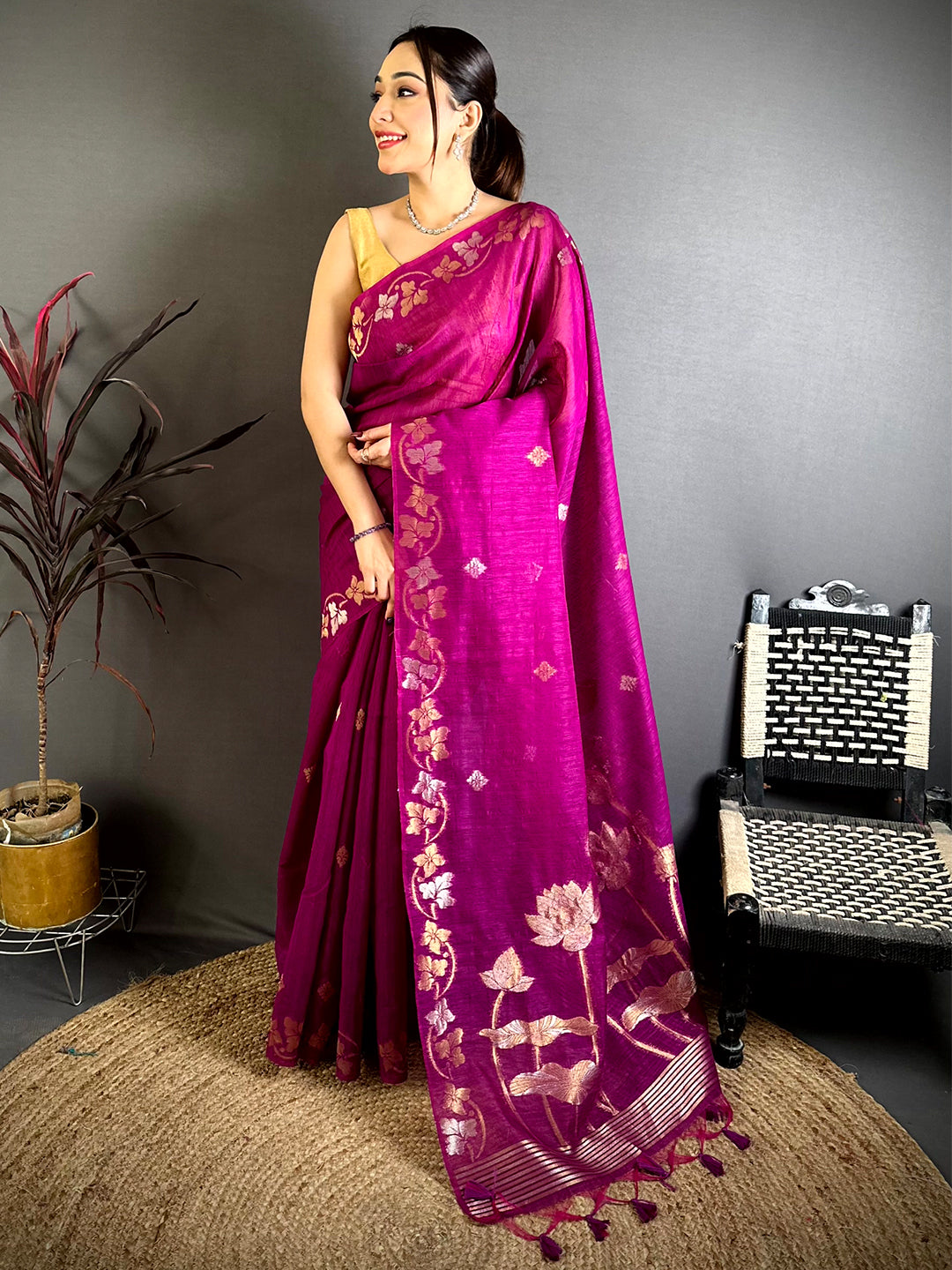 Wine Sona Chandi Munga Saree
