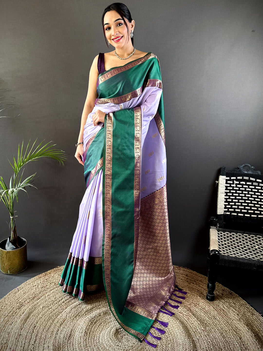 Lavender Gadhwal Pure Soft Silk Saree