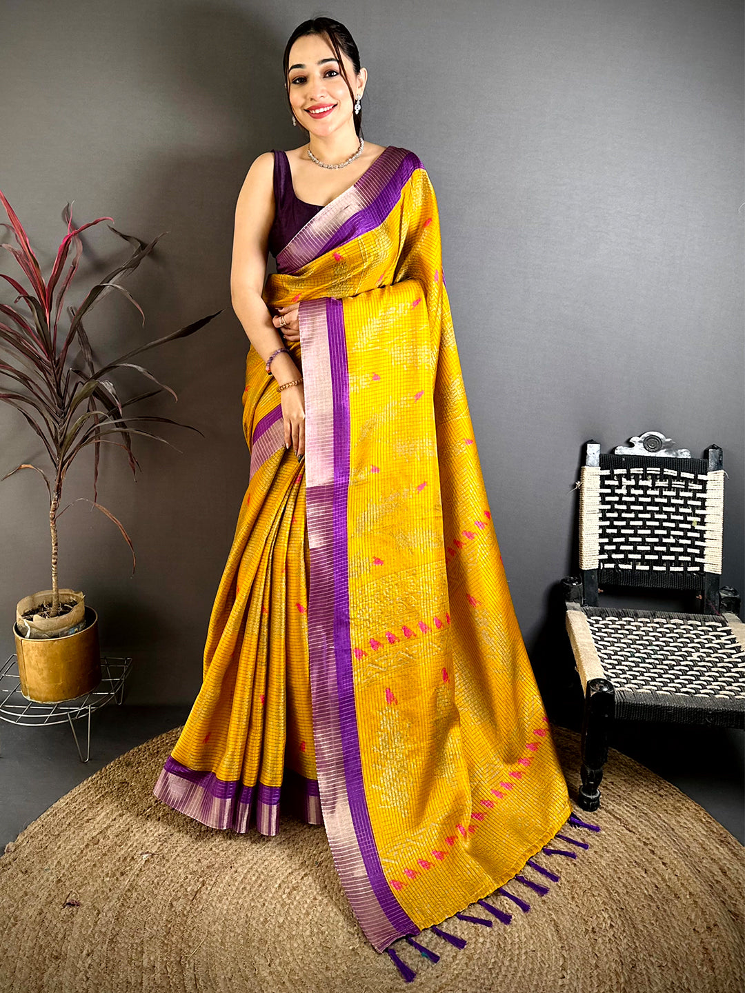 Yellow Tussar Zari Chex Bird Motif Saree