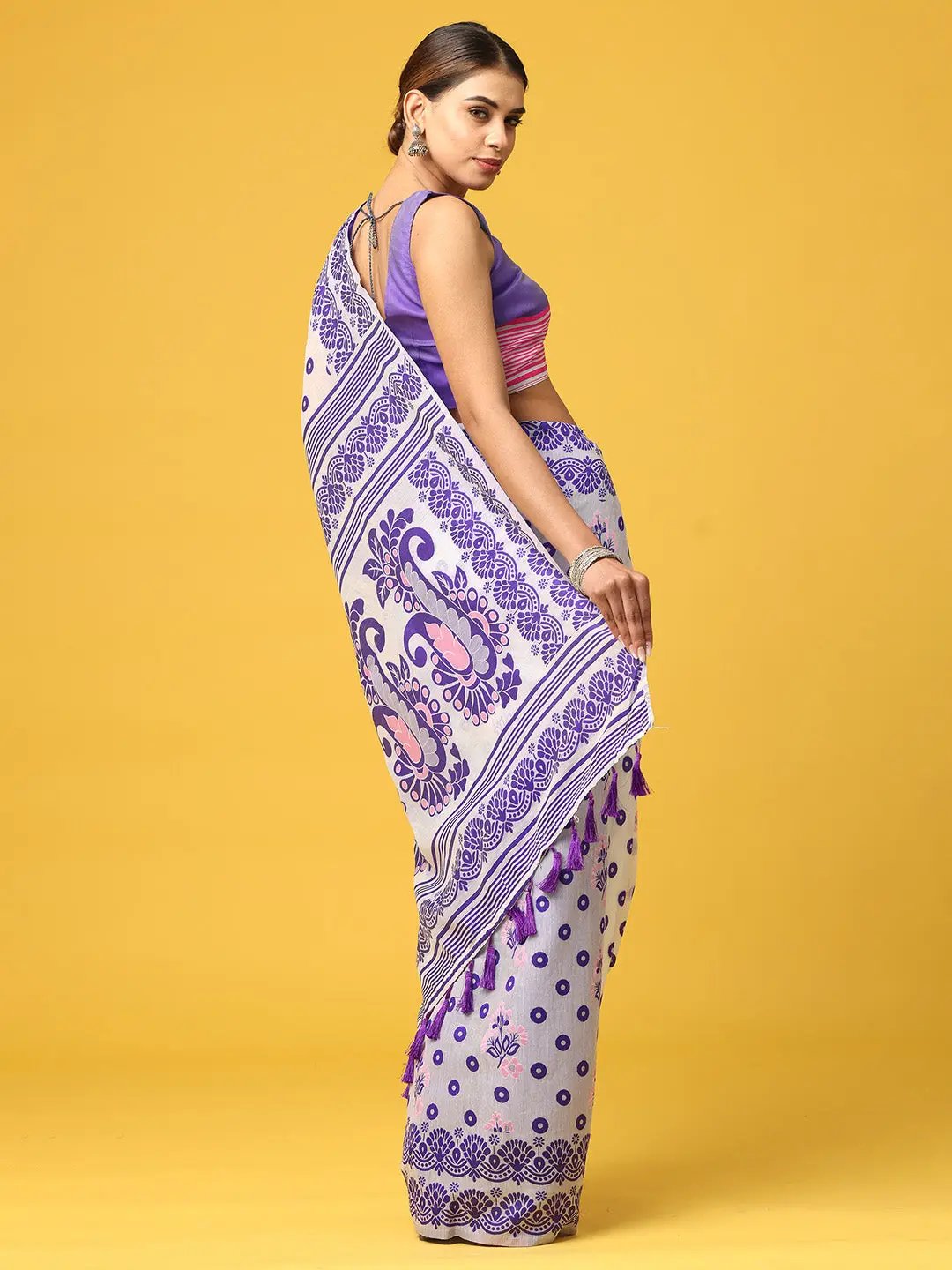 Dhakai Jamdani Light Weight Cotton Silk Saree