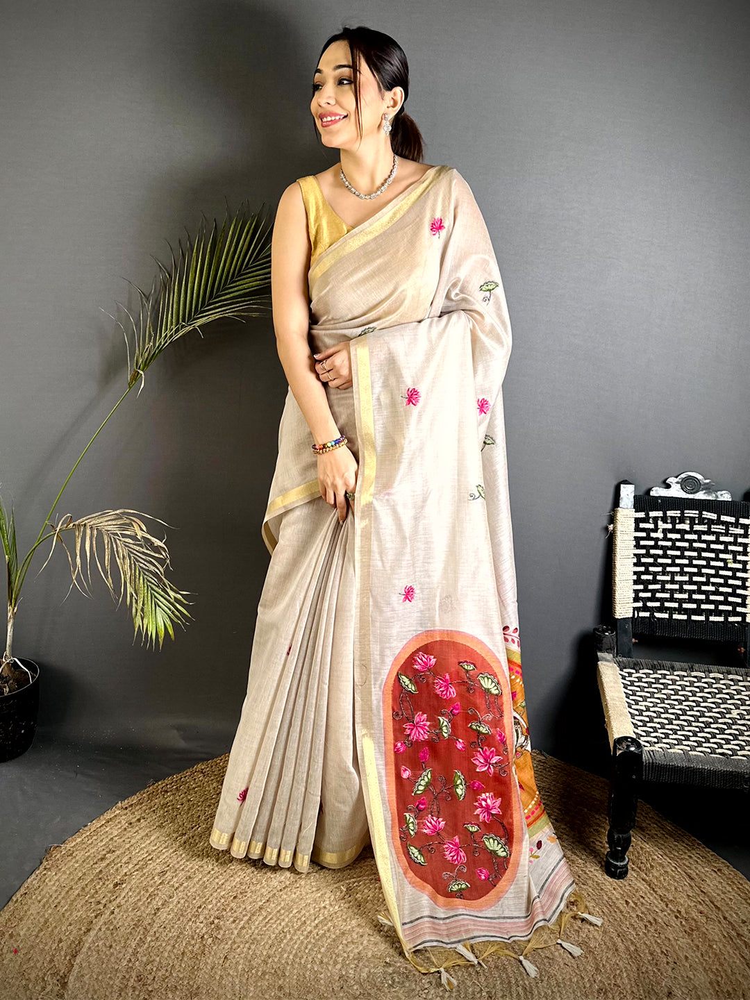 Elegant Pichwai Resham Work Linen Saree