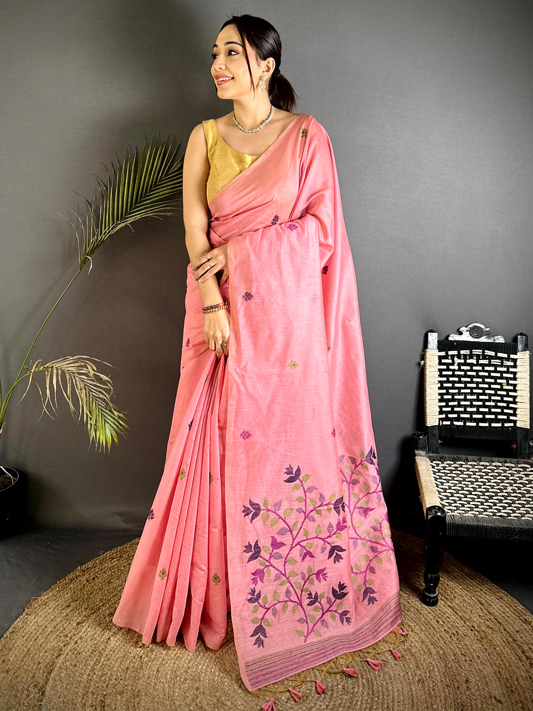 Pink Jamdani Pallu Khadi Linen Saree