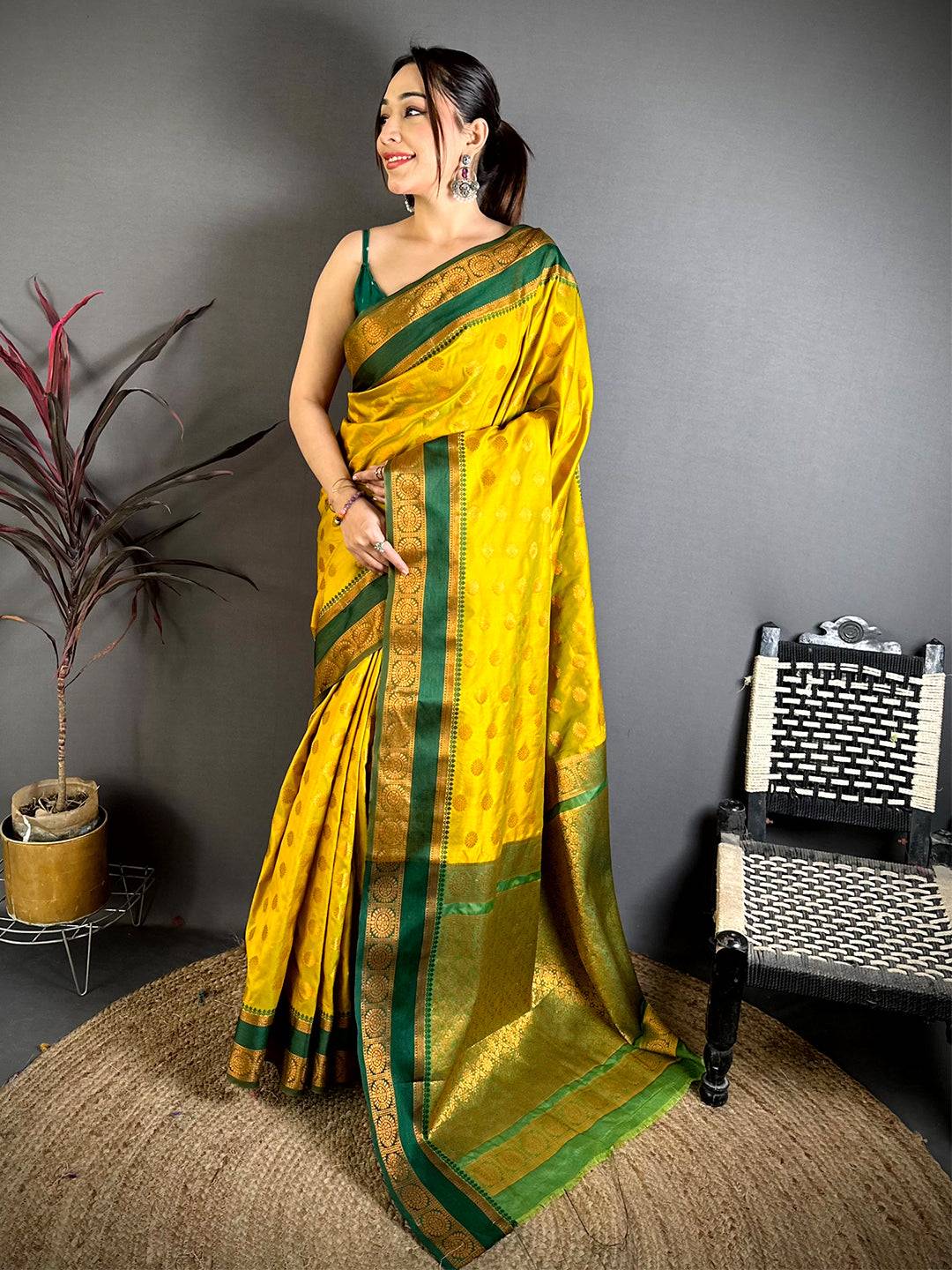 Elegant Bantex Border Banarasi Saree