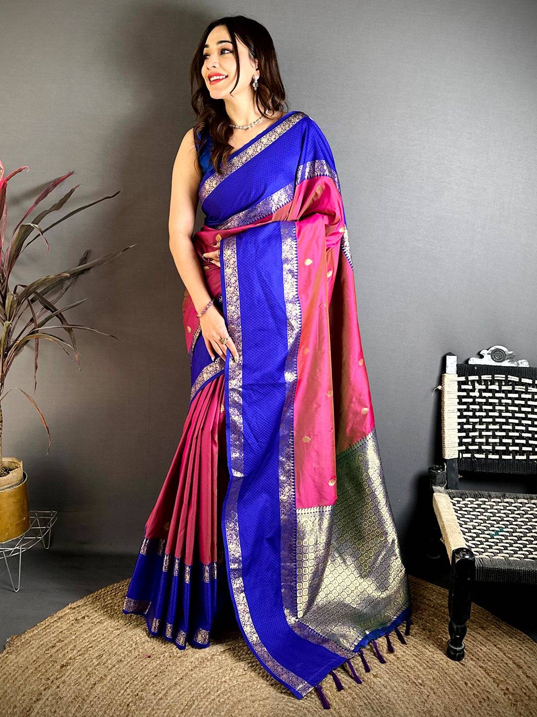 Wine Dual Tone Gadwal Saree
