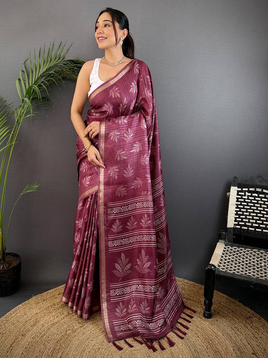 Dark Mauve Leaf Print Ghicha Handloom Saree