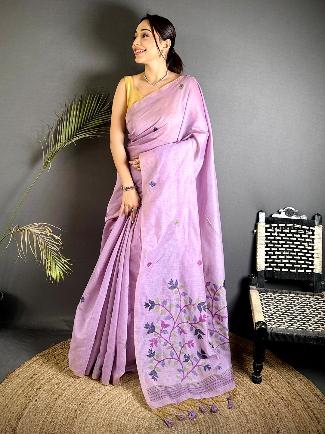 Lavender Jamdani Pallu Khadi Linen Saree
