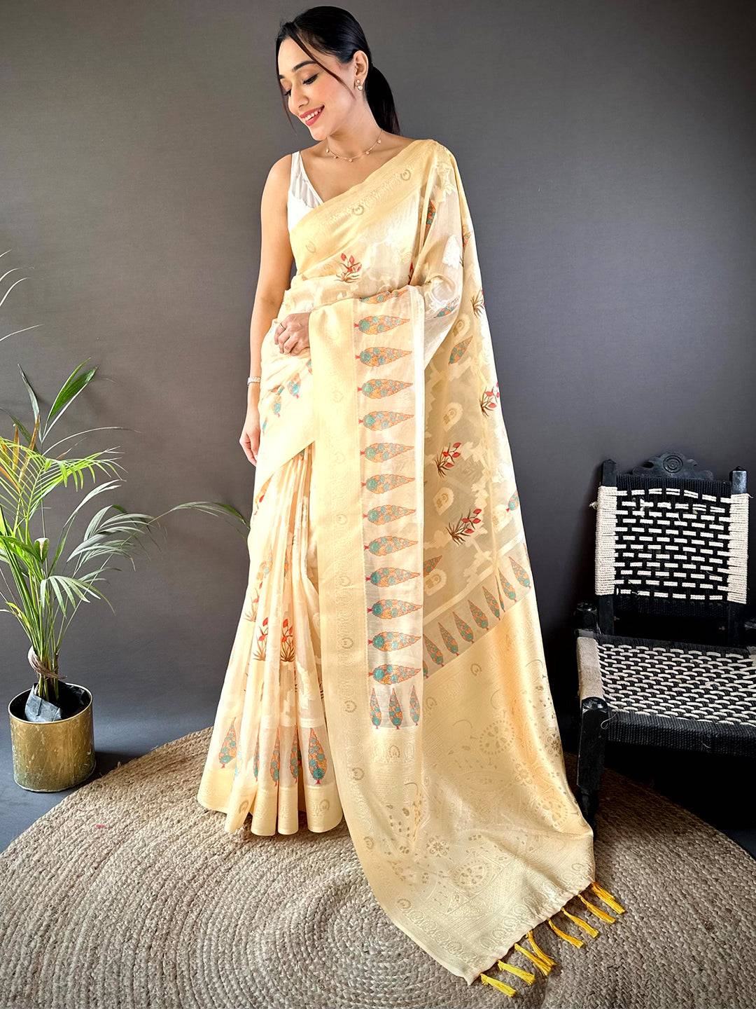 Cream Lakhani Cotton Kalamkari Print Saree