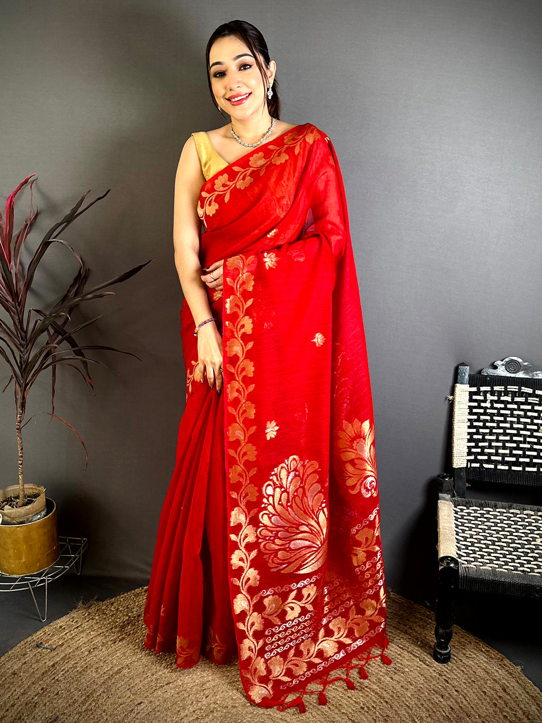 Red Peacock Zari Munga Saree