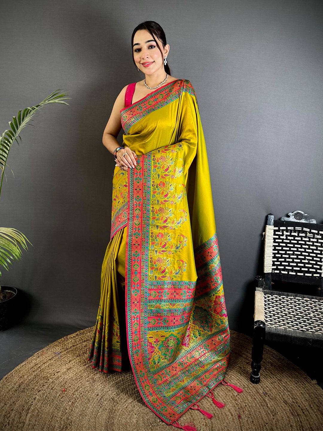 Green Kashmiri Pashmina Semi Silk Saree