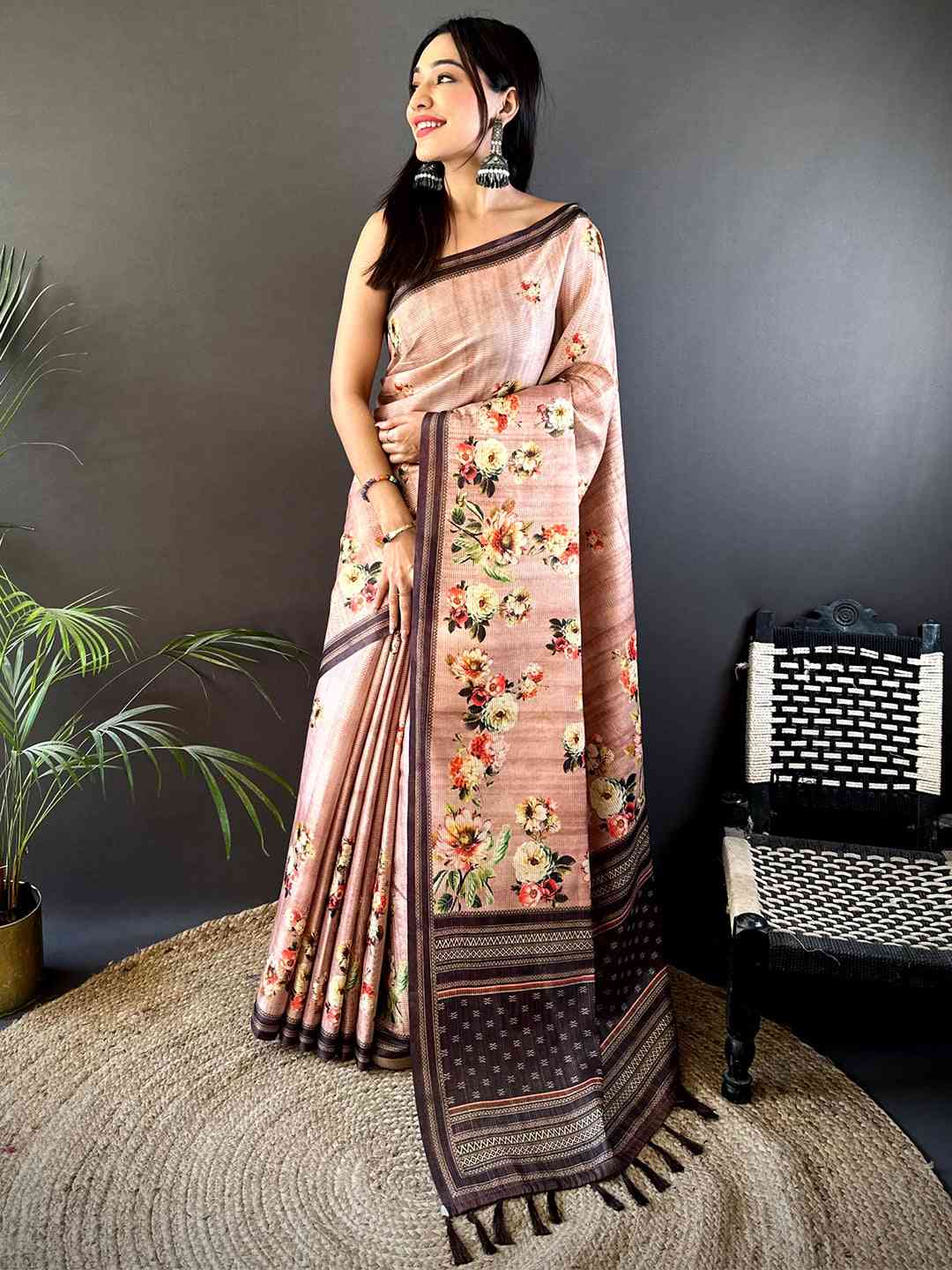 Floral Beauty in Blush Pink Tussar Zari Saree