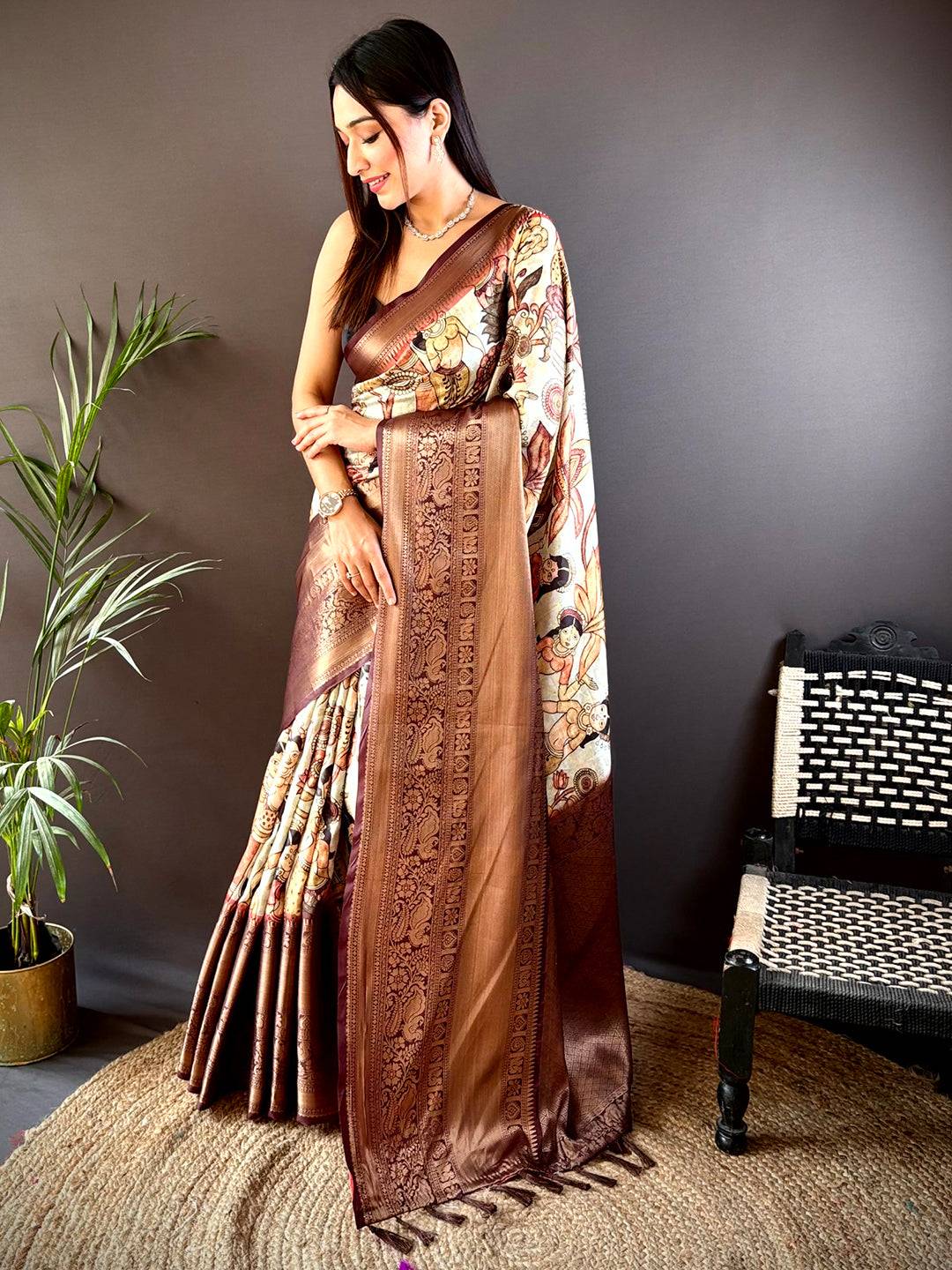 Elegant Banarasi saree in brown silk with pattu zari border