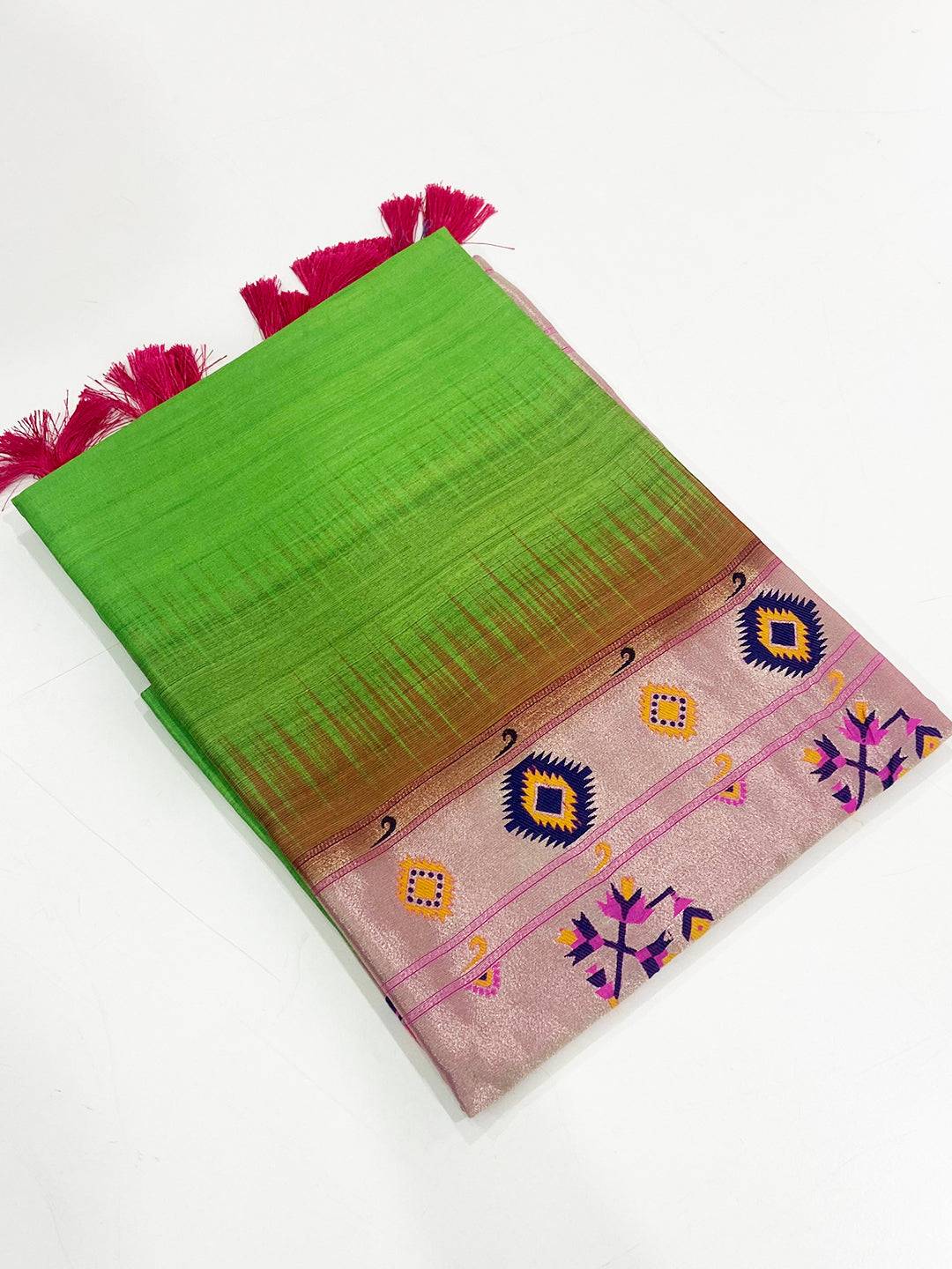 Parrot Green Geometric Floral Pallu Saree