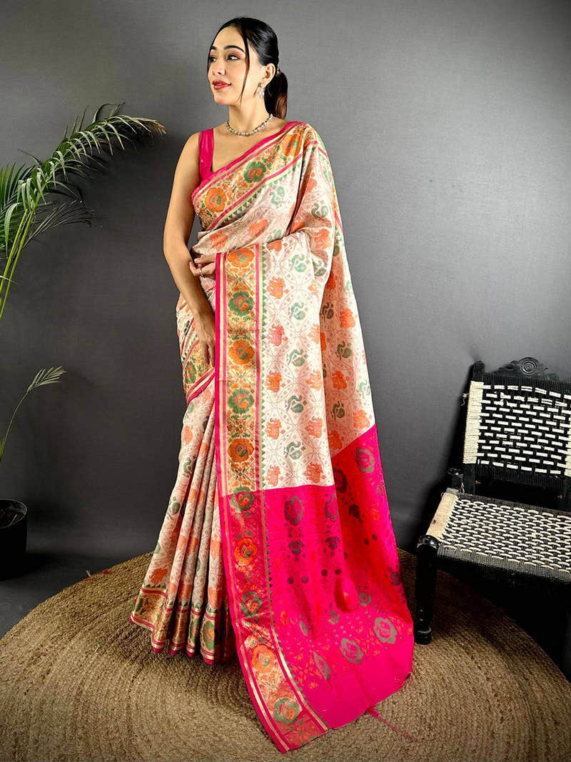 Elegant White Pochampally Patola Silk Saree