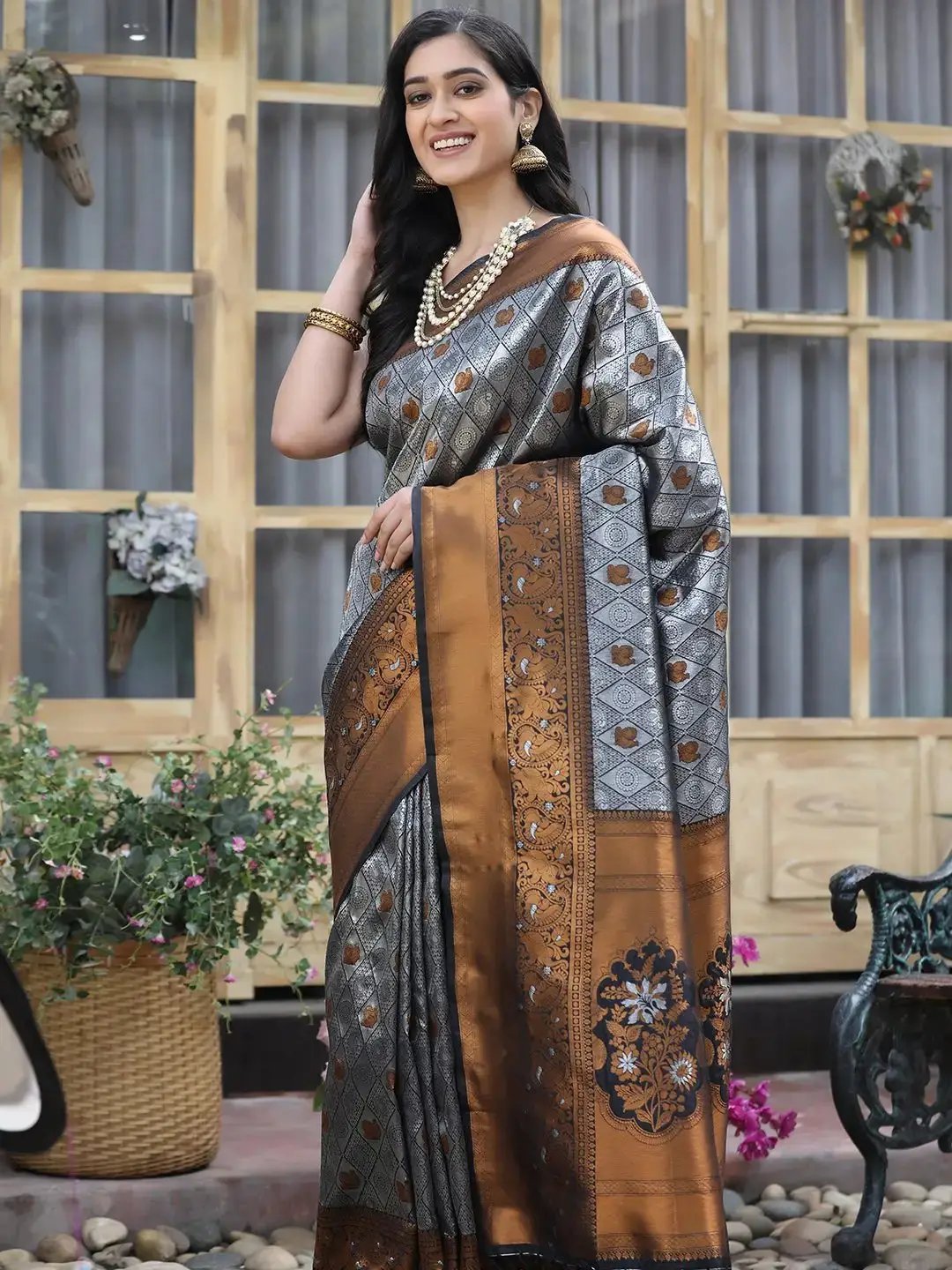 Kanjivaram Silk Saree With Zari Work