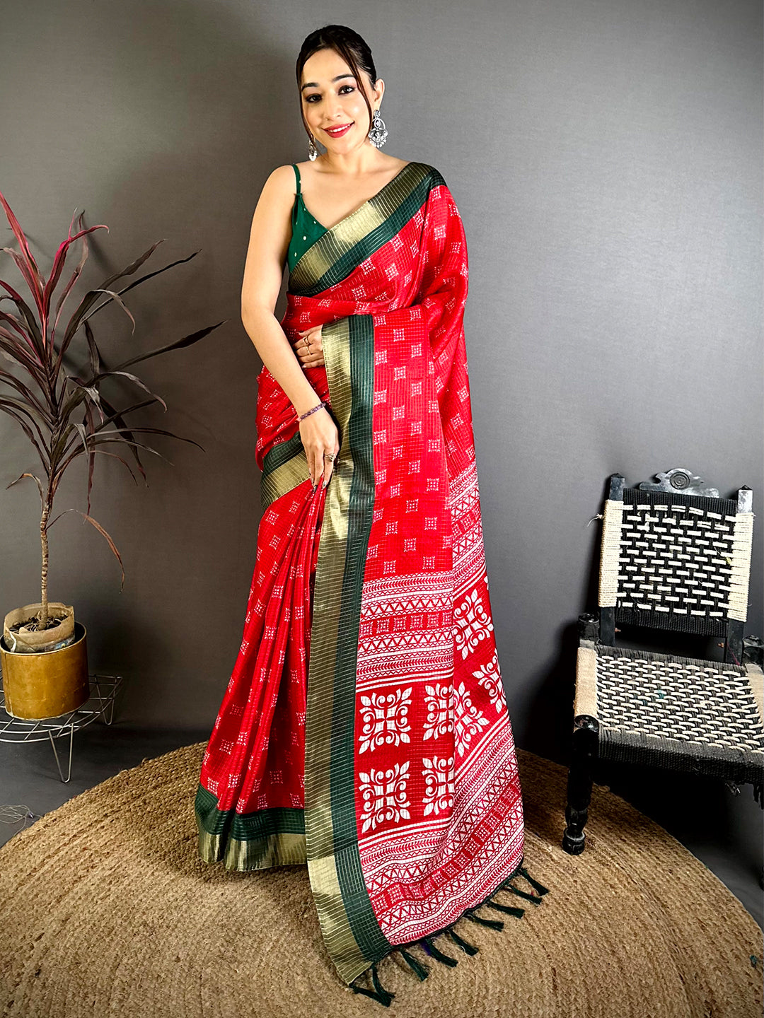 Radiant Tussar Black Zari Weave Saree