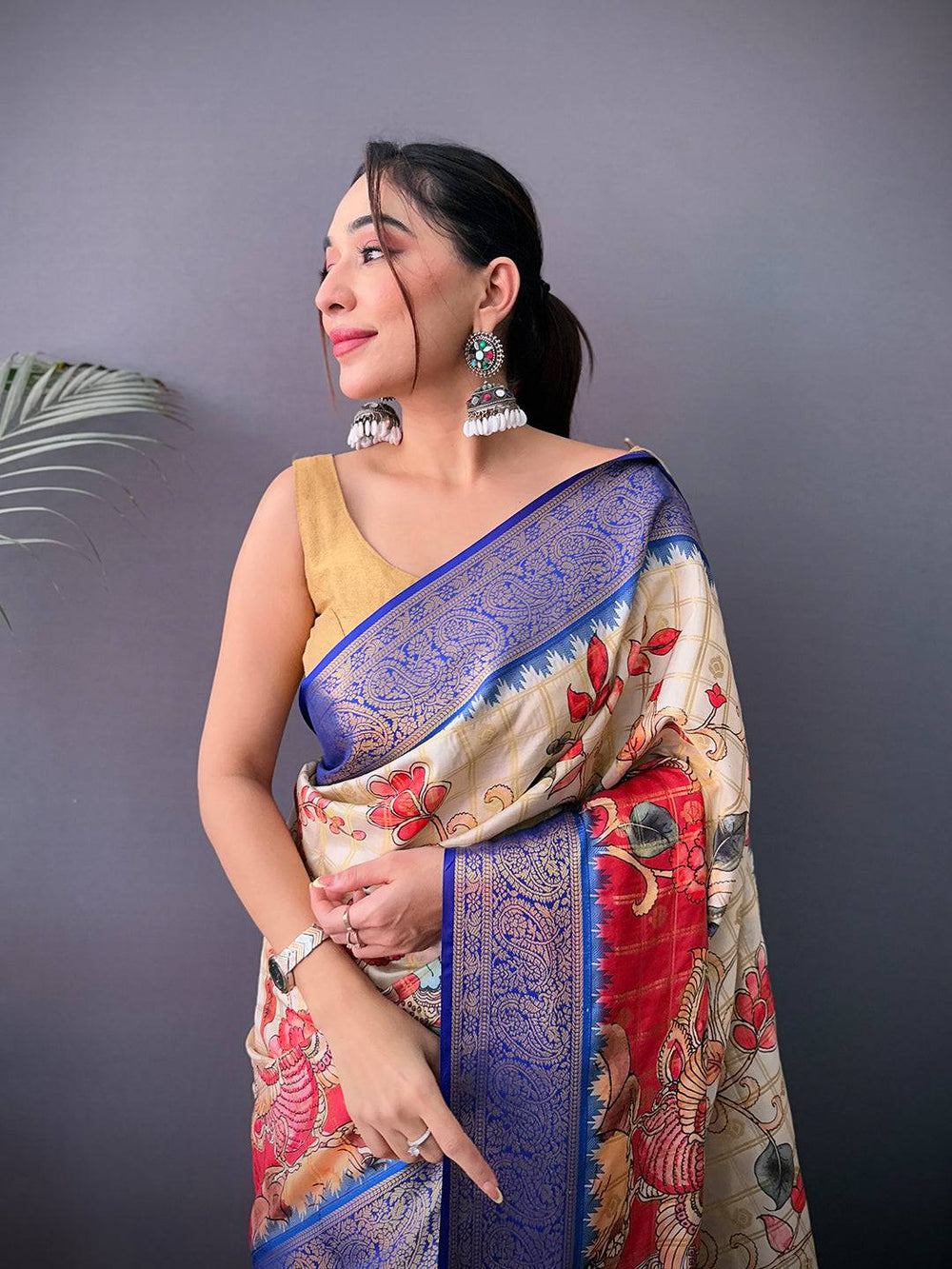 Ethereal Banarasi Kovai Rettapet Border Saree