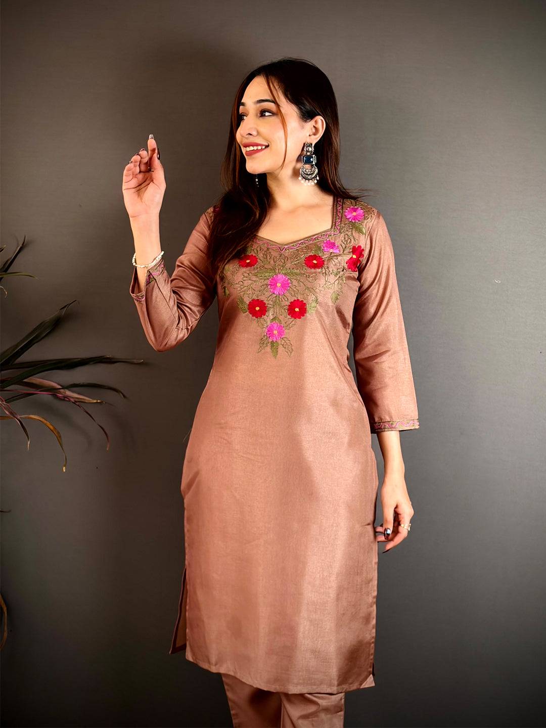 Manipuri Ari Work Diamond Neck Kurti