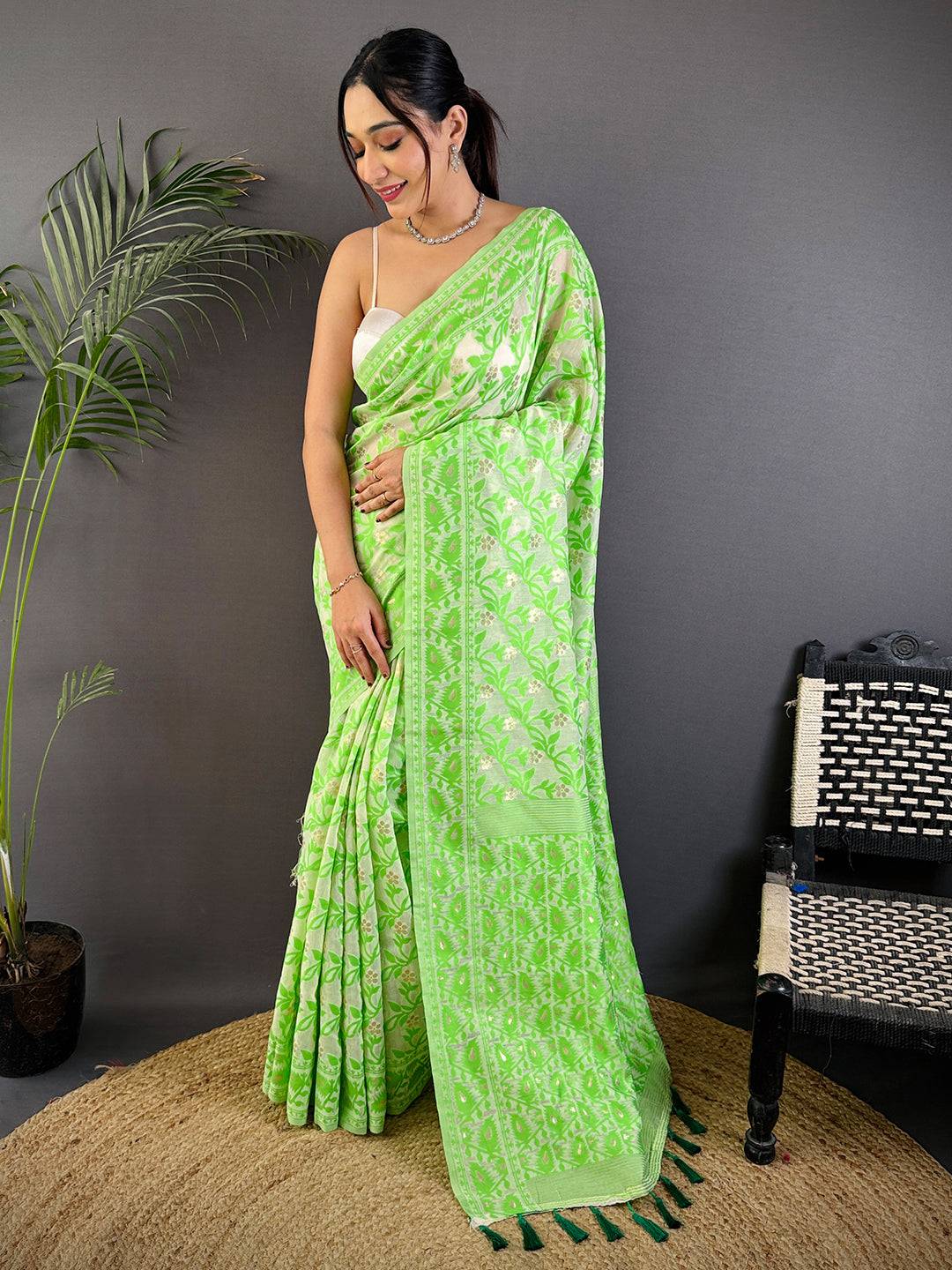 Green Soft Dhakai Jamdani Silk Saree