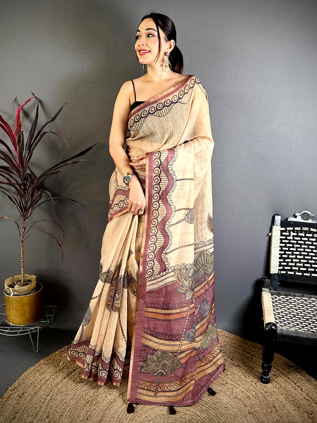 Classic Freehand Kalamkari Linen Saree