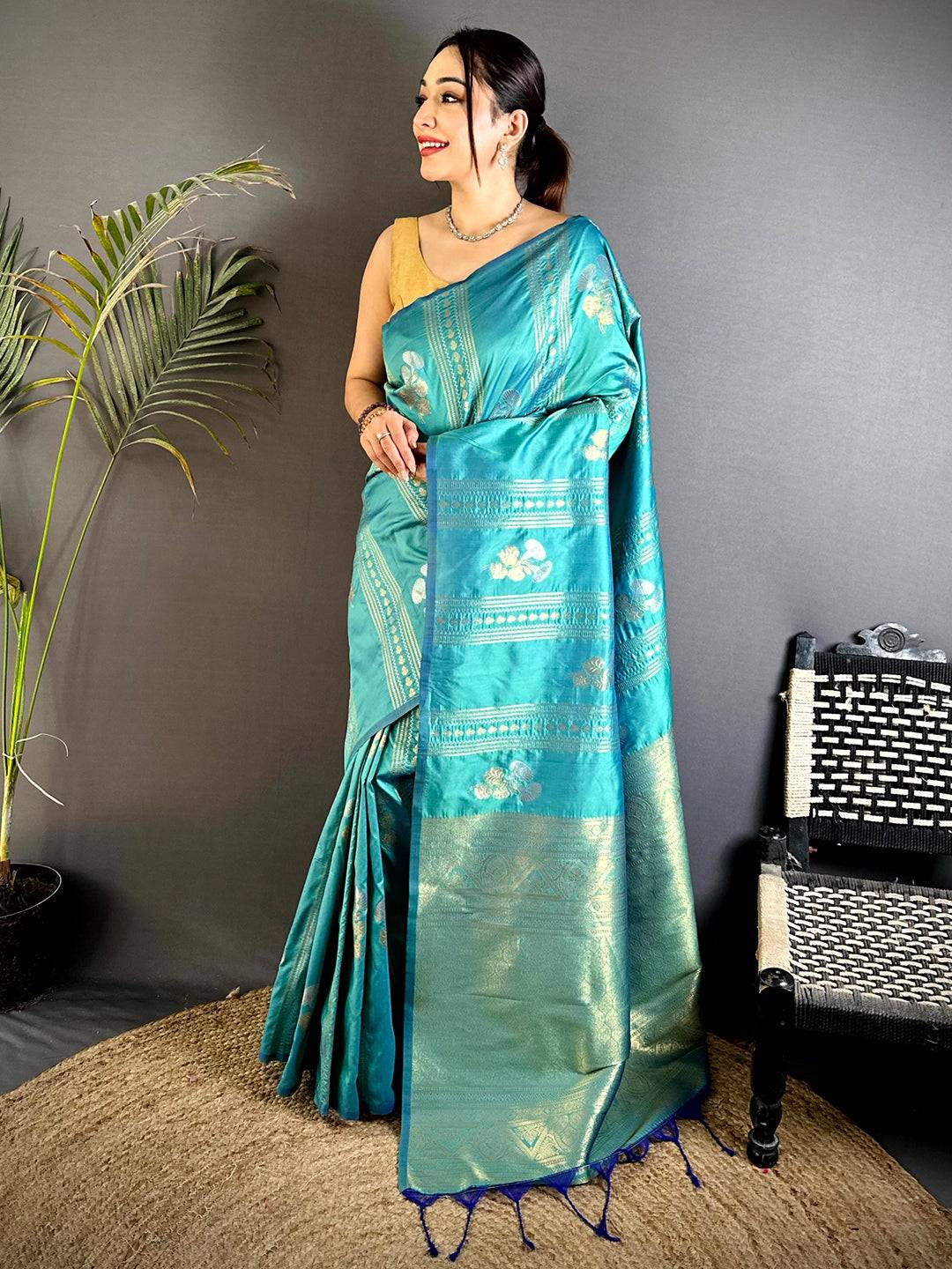 Rama Sona Chandi Striped Silk Saree