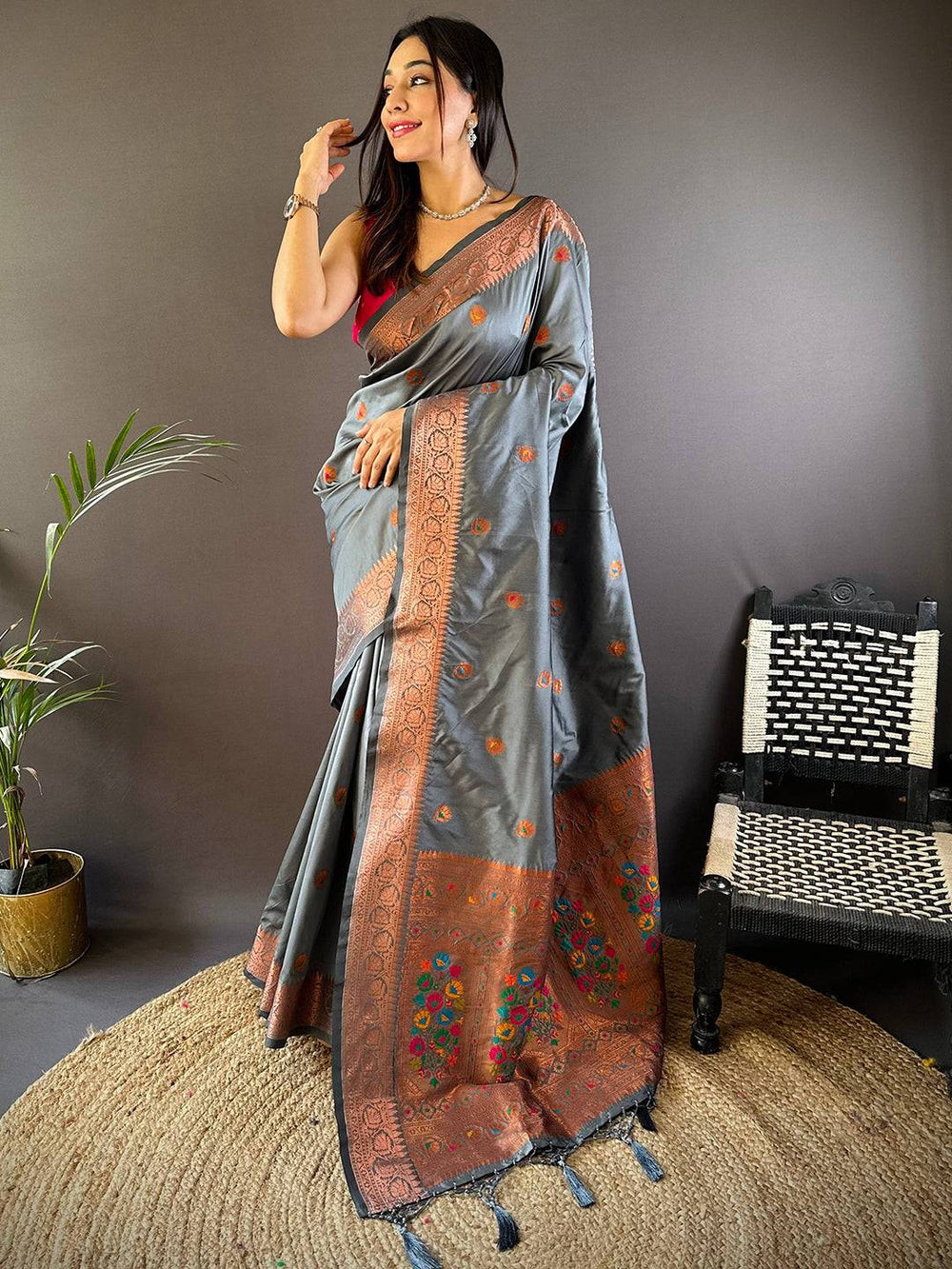 Grey Soft Silk Coppar Zari Weaving Saree