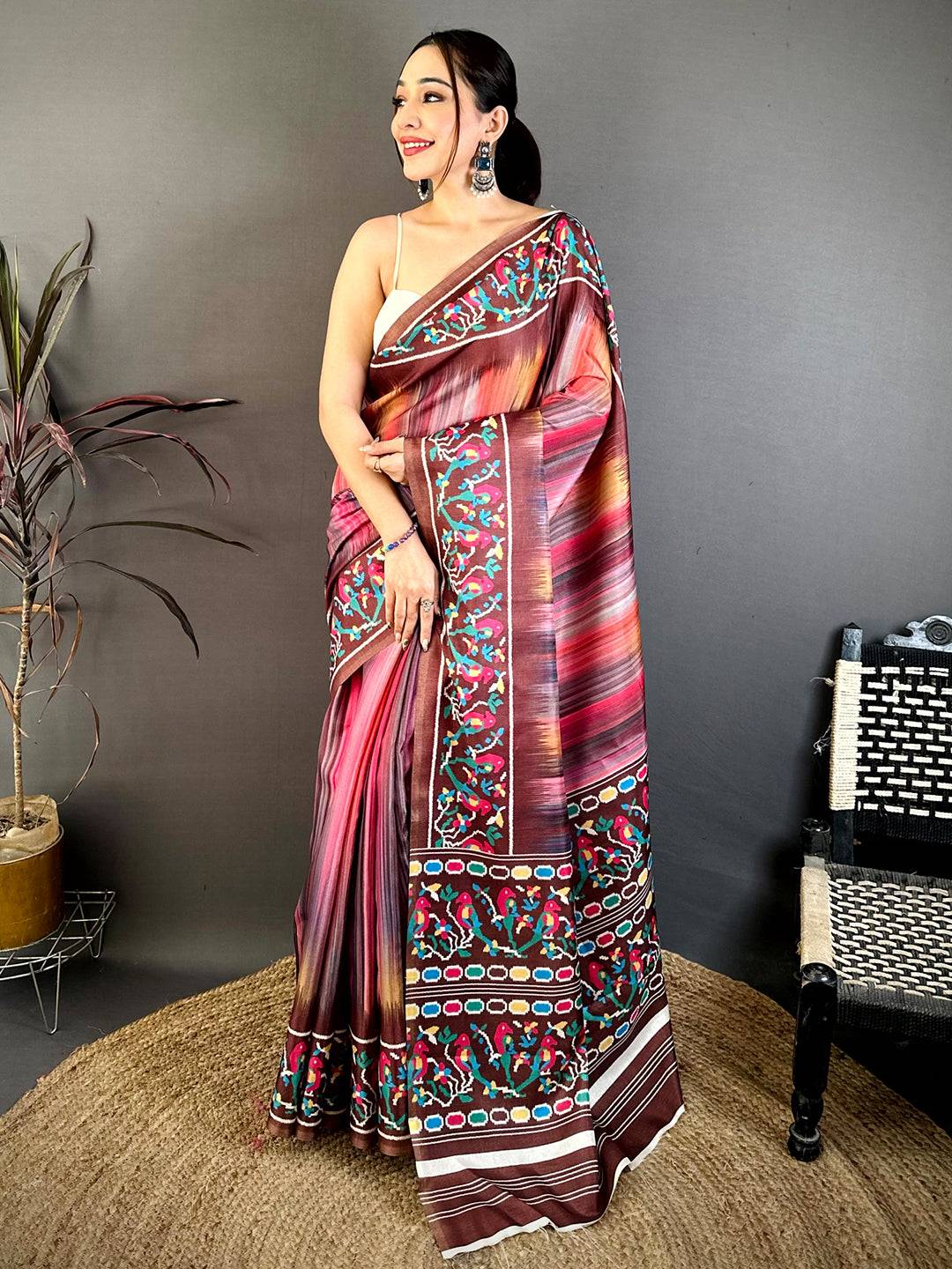 Stylish Parrot Ikkat Print Tussar Saree