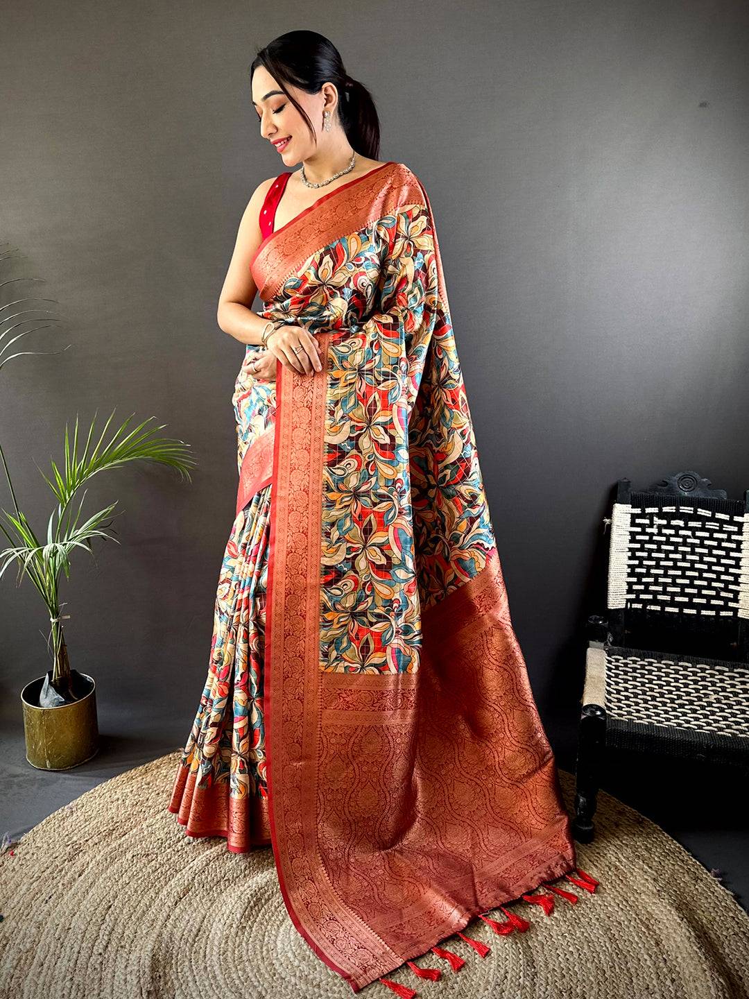 Pink Soft Gadwal Pattu Geometric Saree