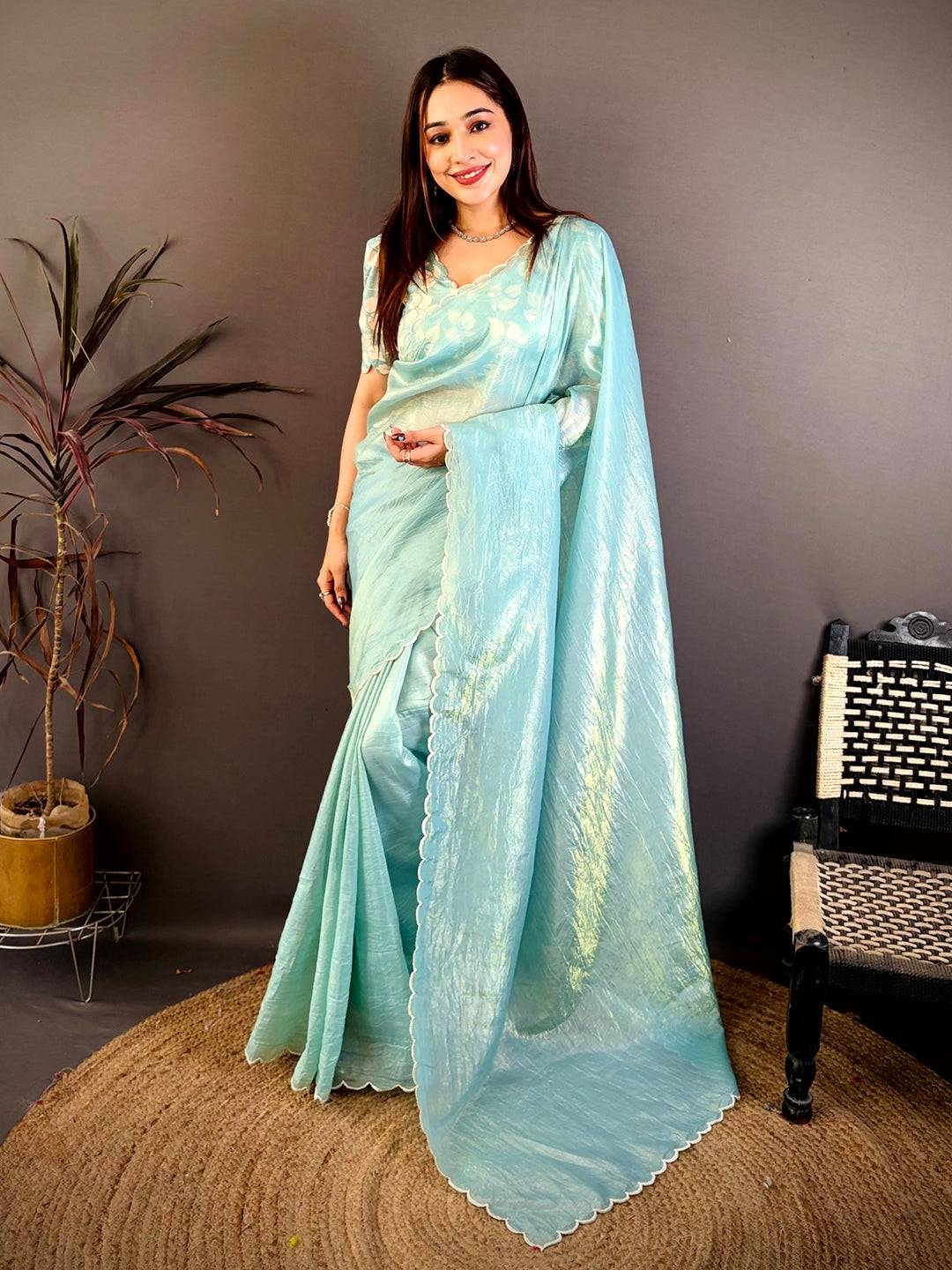 Aqua Bariq Cutwork Crash Silk Saree