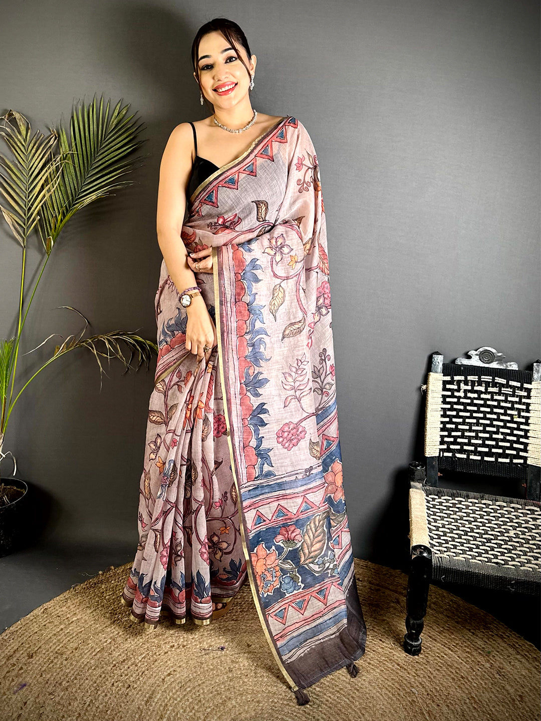 Regal Floral Hand Art Linen Saree