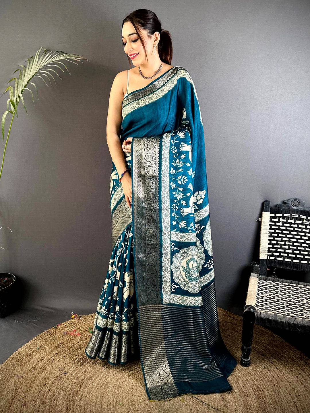 Vibrant Self Zari Chex Viscose Dola Saree