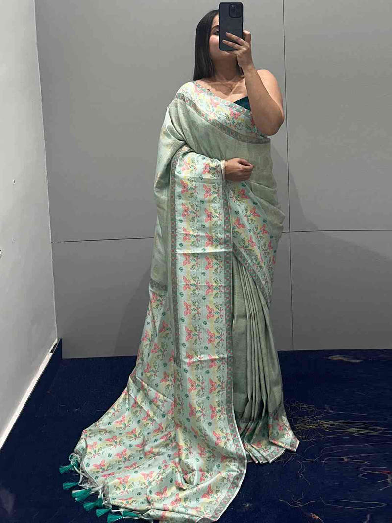 Stylish Kanjivaram Saree with Butterfly Design Vastranand