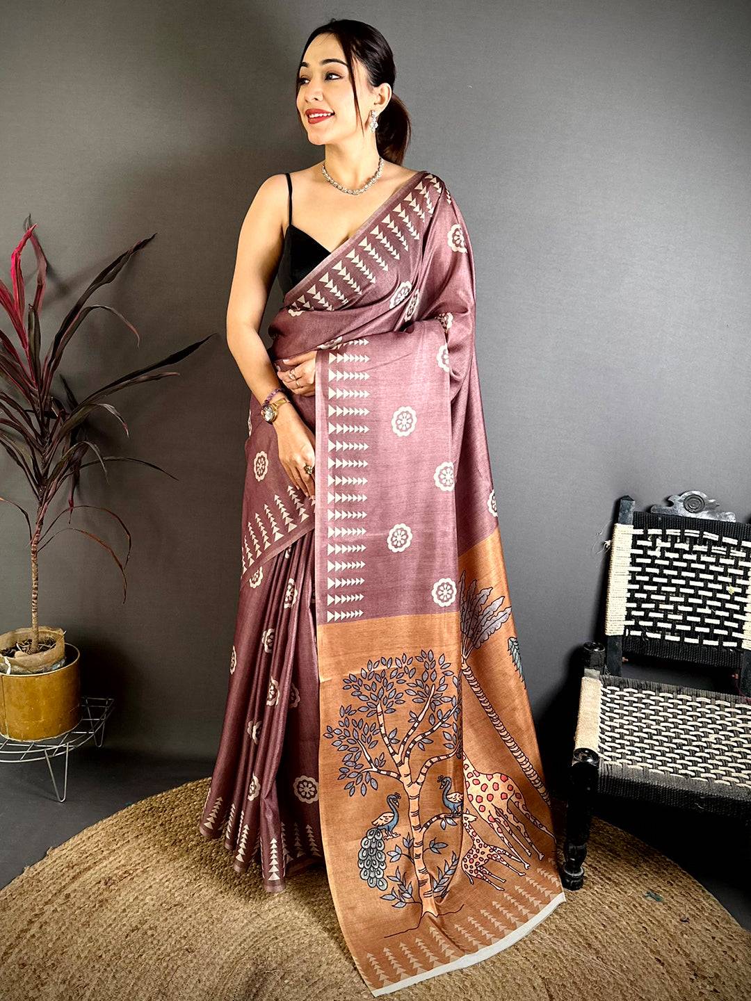 Regal Geometric Tussar Kalamkari Saree