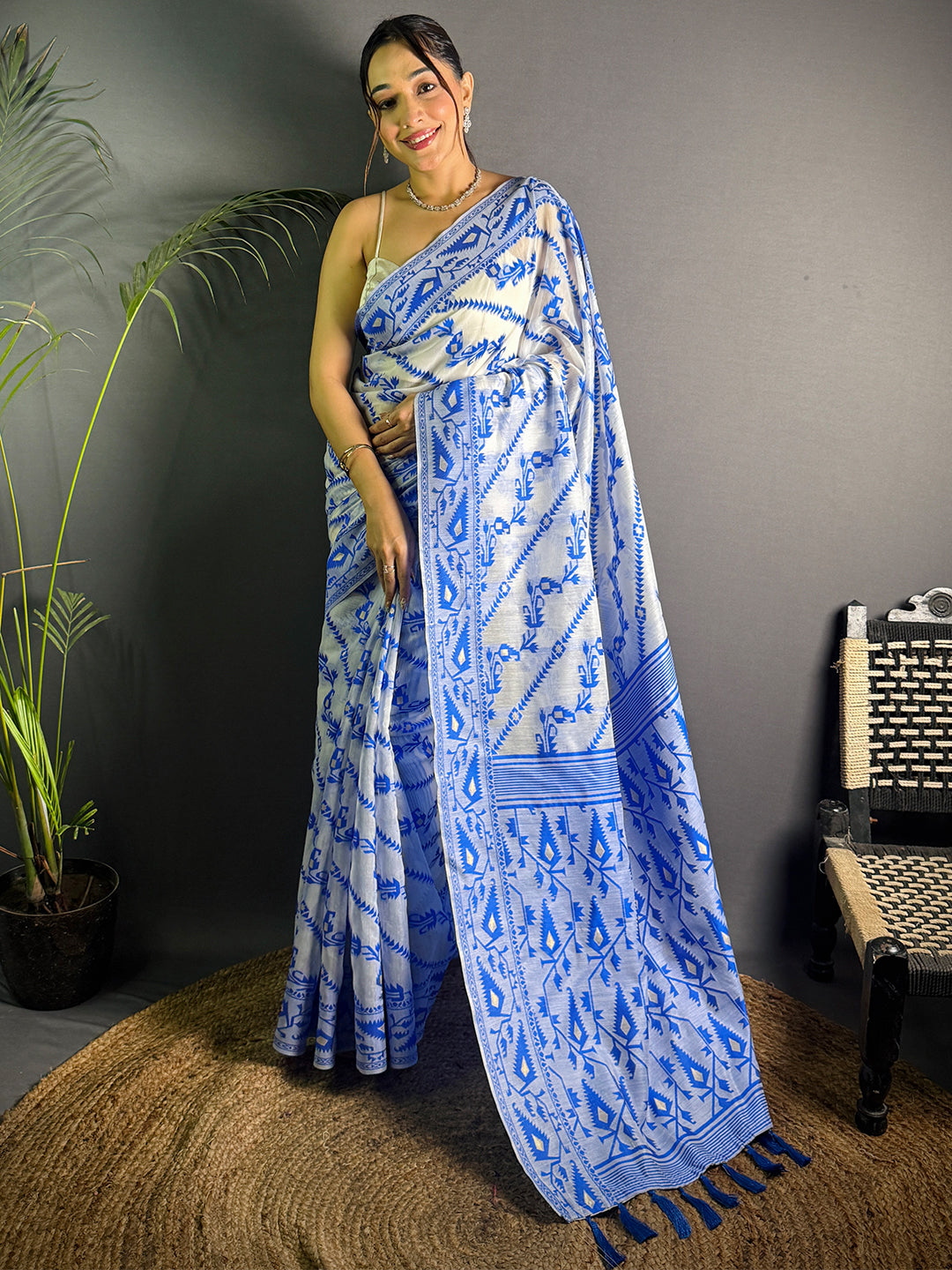 Jamdani Blue Colour Ethnic Motif Design Silk Cotton Saree