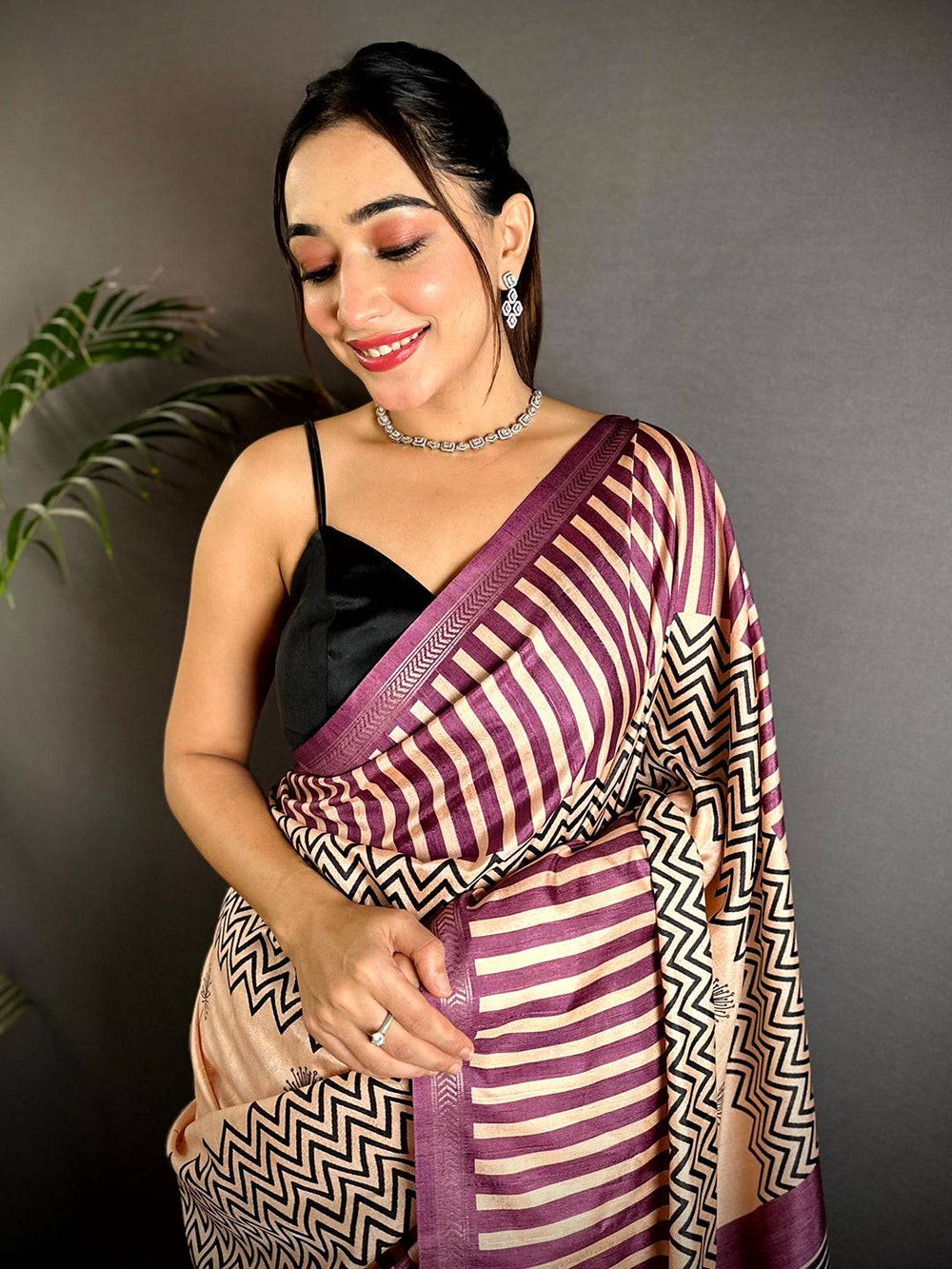 Elegant Tussar Ghicha Geometric Fusion Saree