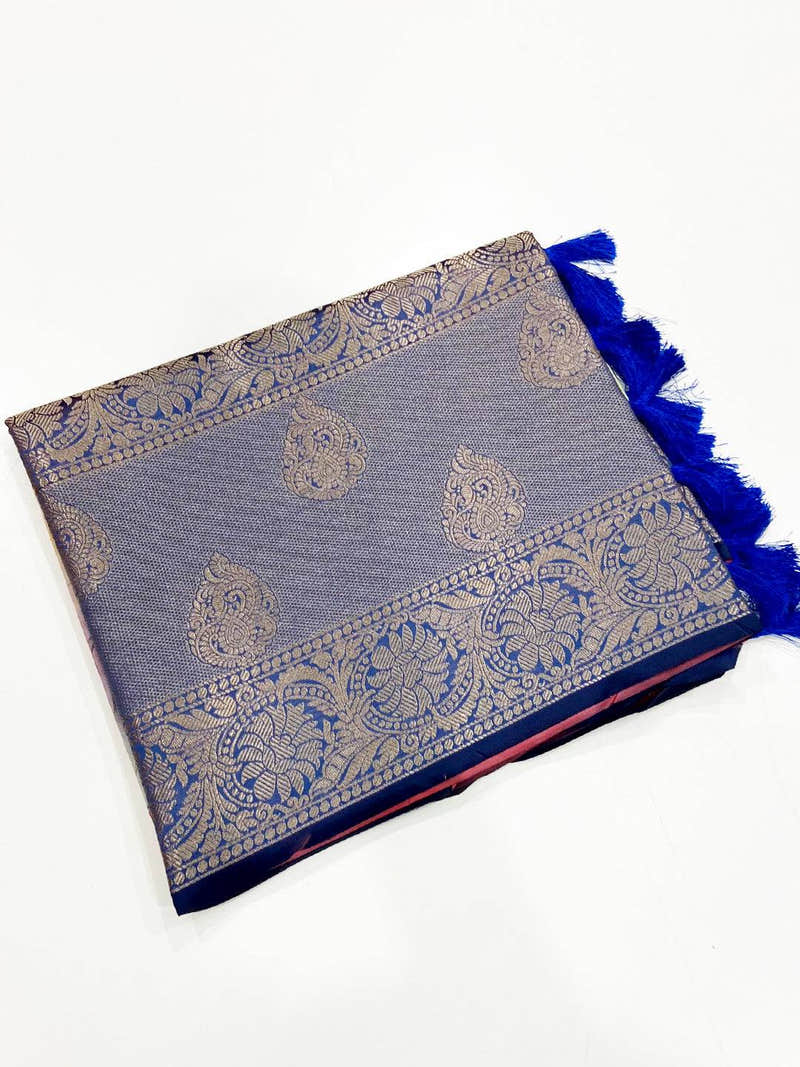 Elegant Floral Fantasy Banarasi Silk Saree