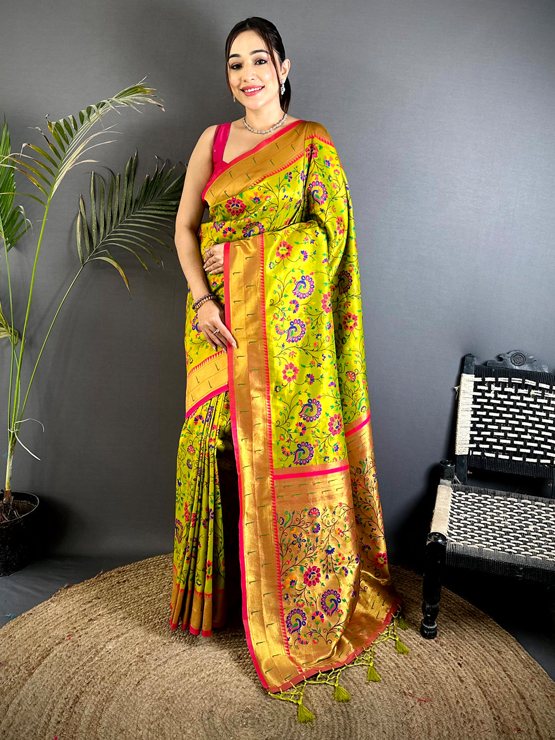 Green Minakari Weave Soft Paithani Saree