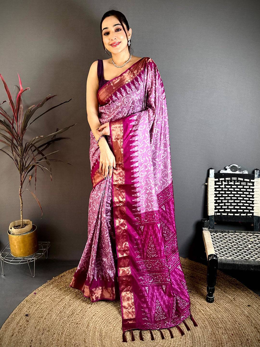 Magenta Pearl Ikkat Dola Silk Saree