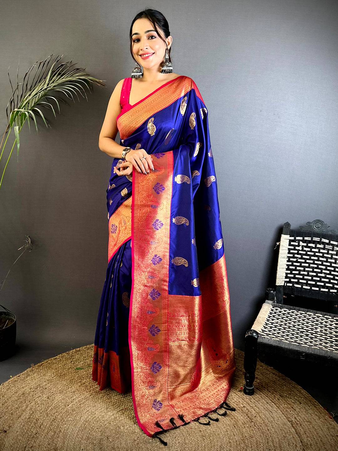 Graceful Purple Kanjivaram Style Soft Silk Saree