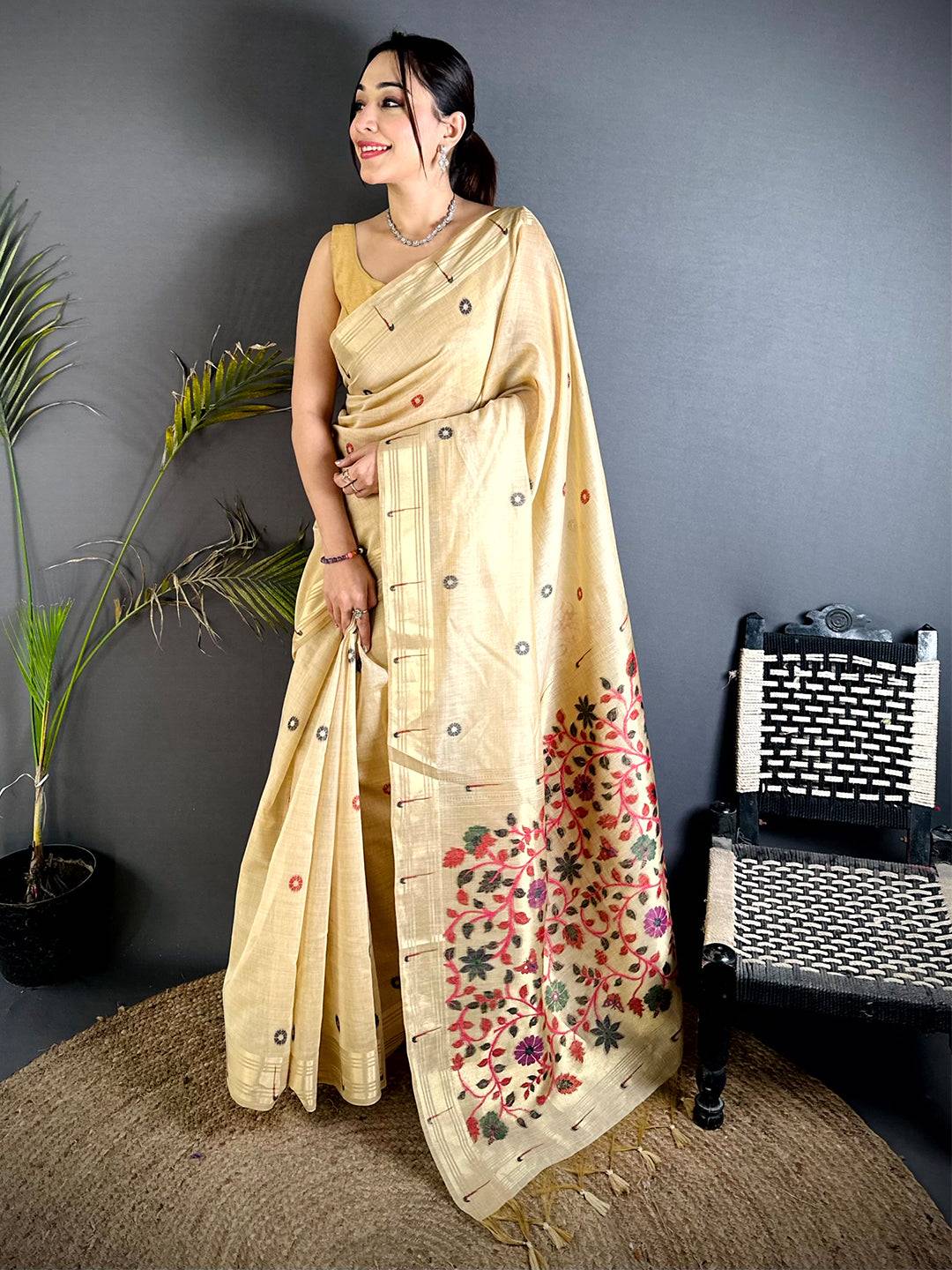 Aura Cream Minakari Butti Linen Saree