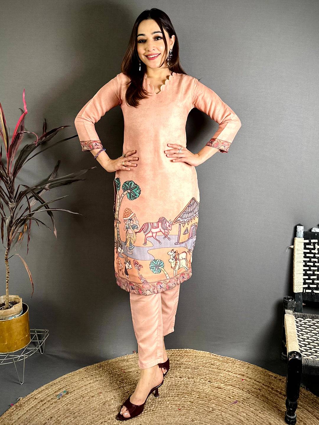 Royal Kalamkari V Scalup Neck Kurti